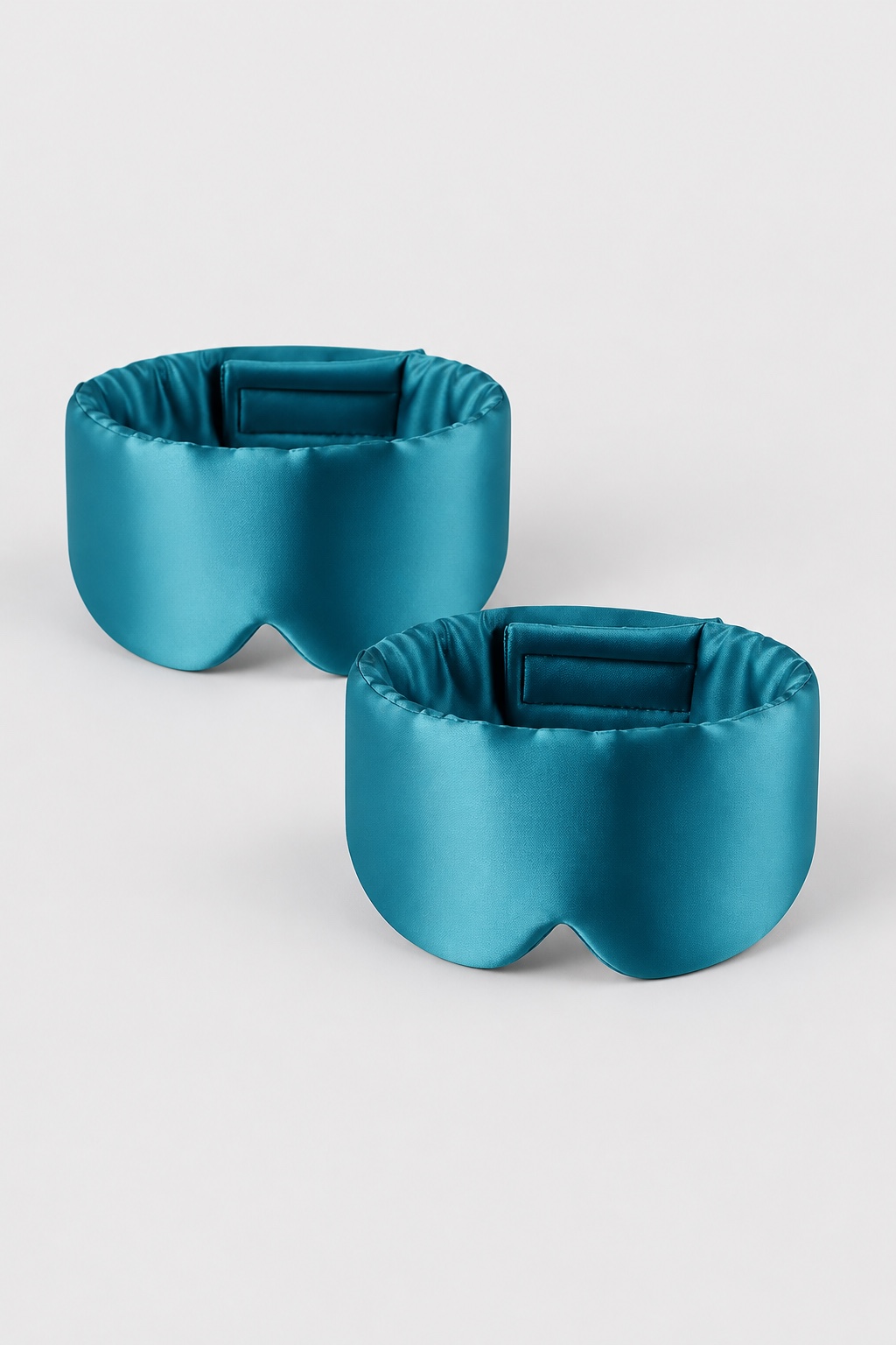 Deux masques de nuit Olesik en soie, coloris Océan